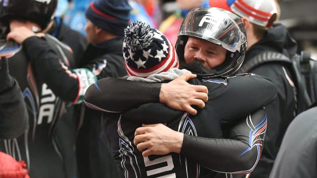 steve-holcomb-sochi-olympics-two-man-bobsled-bronze-blind-suicidal-021714.jpg